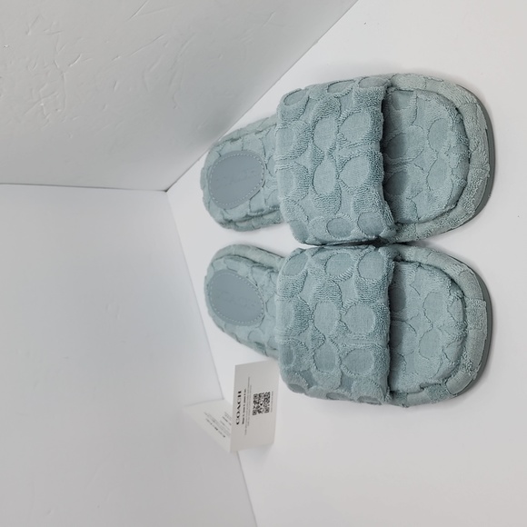 ⭐️COACH💯 NWT "BRIDGETT TERRY" SLIDERS/SHOES, THE SIZE IS 8.5 LADIES, AQUA COLOR - Picture 2 of 16